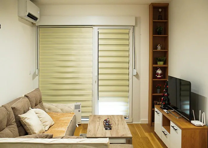 Kumric Kota 992 Apartamento *